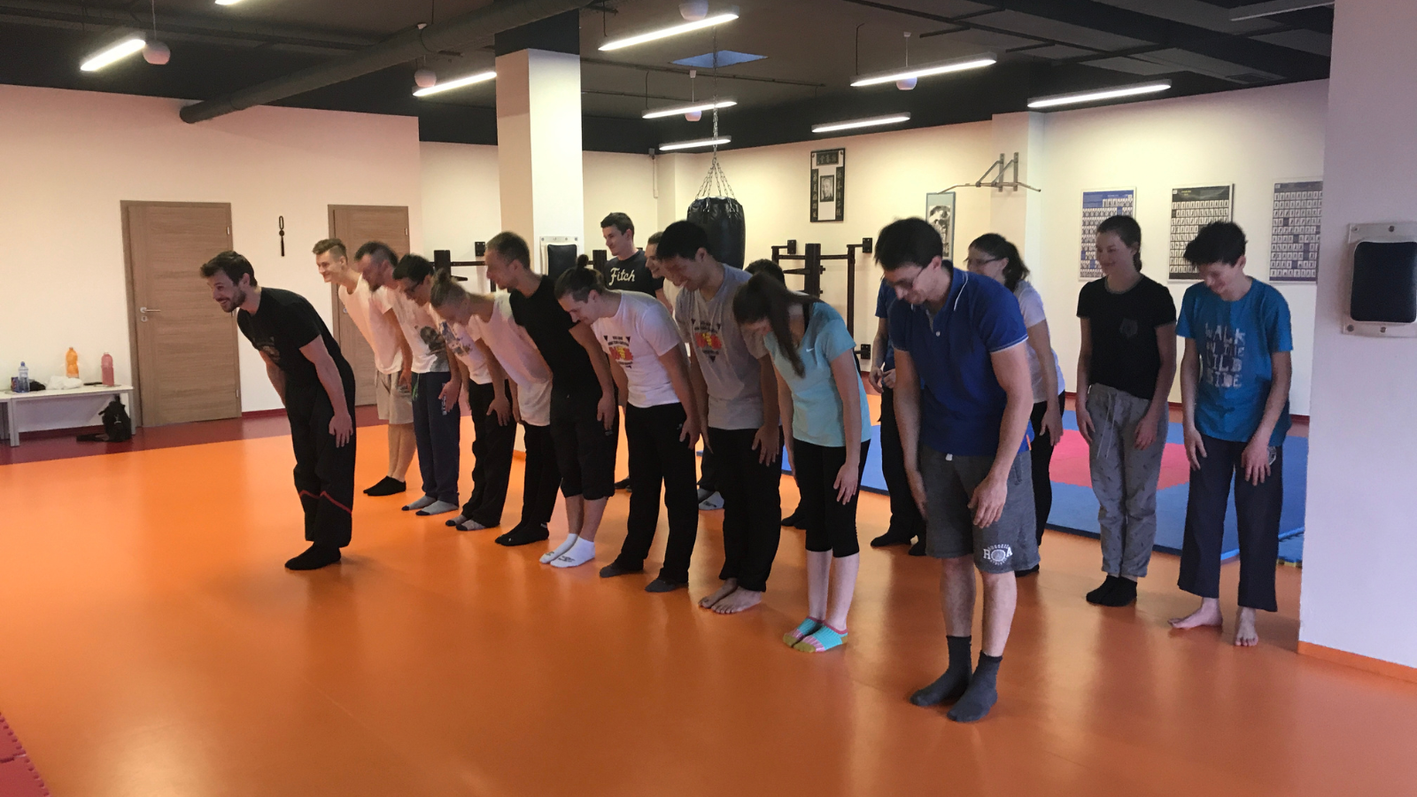 Skupina studentů Wing Tsun po tréninku v Rakovníku